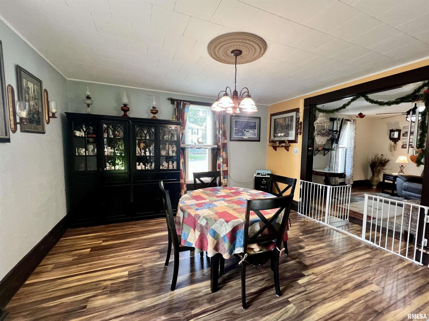 209 Northwest 6th Street Aledo, IL 61231 - Photo 12 of 28 a view of a dining room with furniture
