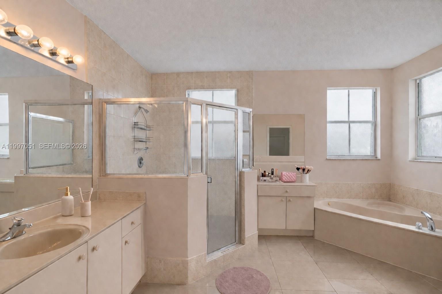 8968 Northwest 180th Terrace Hialeah, FL 33018 - Photo 11 of 17