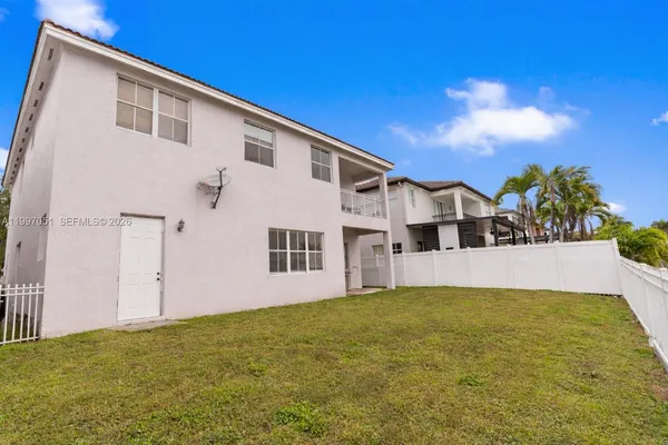 $995,000 | 8968 Northwest 180th Terrace, Hialeah, FL 33018