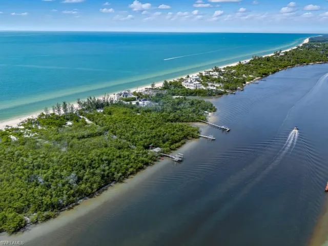 $795,000 | 11799 Keewaydin, Naples, FL 34113