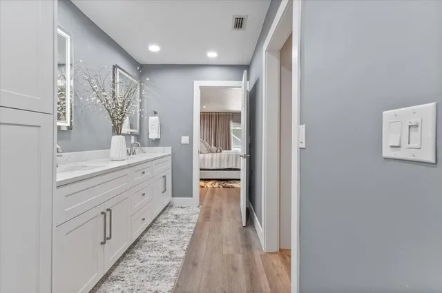 $6,500 | 10082 Harbourtown Court, Boca Raton, FL 33498