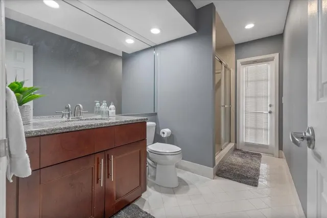 $6,500 | 10082 Harbourtown Court, Boca Raton, FL 33498