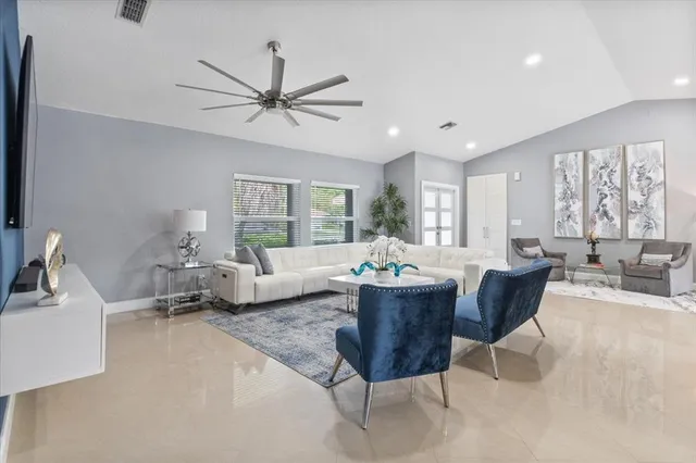 $6,500 | 10082 Harbourtown Court, Boca Raton, FL 33498