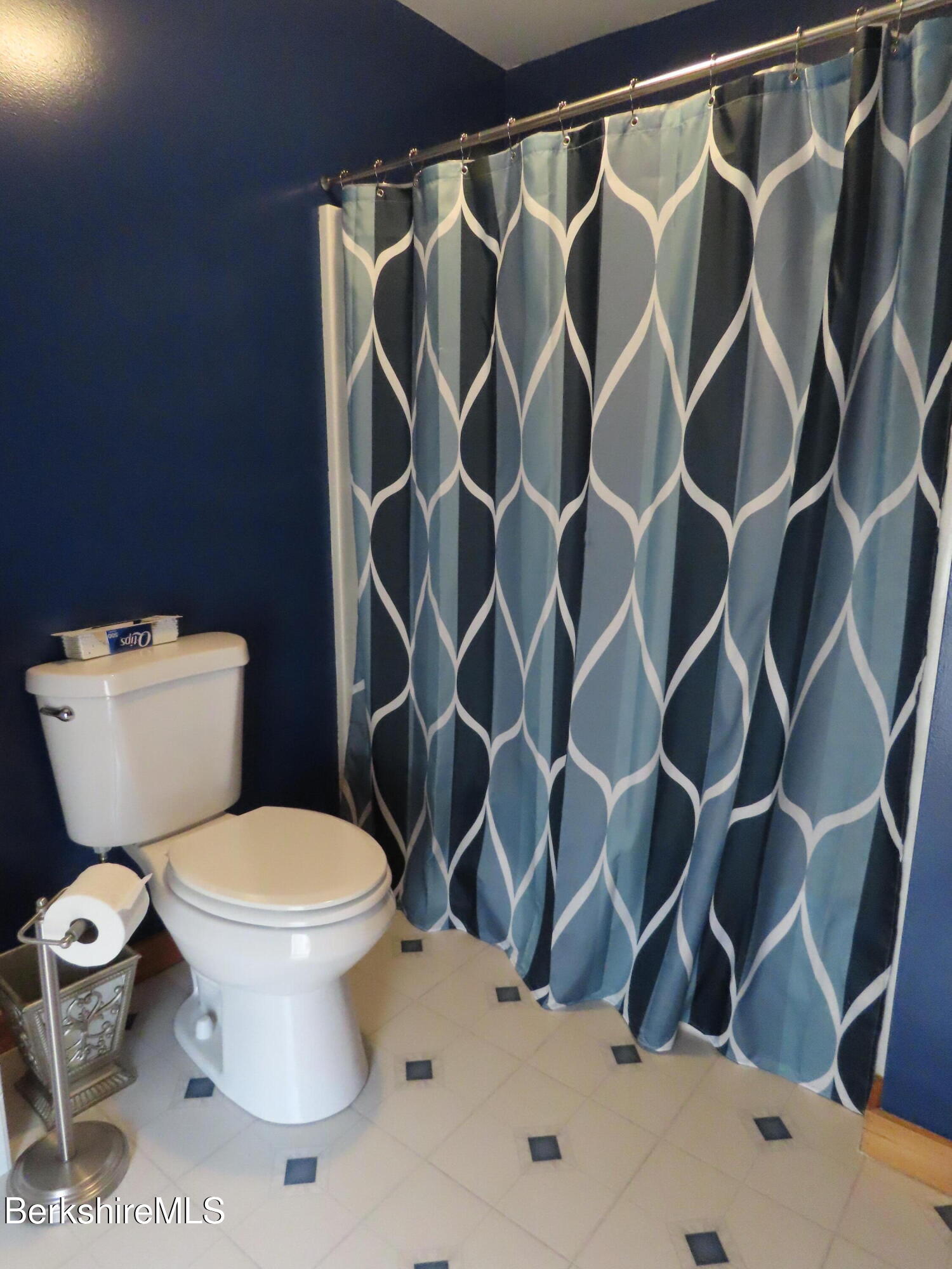 460 Union Street North Adams, MA 01247 - Photo 18 of 25 full bath