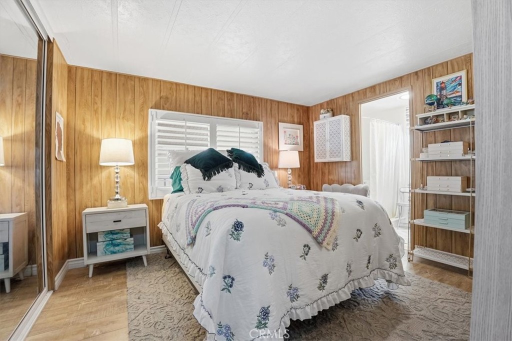 23456 Ottawa Road, Unit 92 Apple Valley, CA 92308 - Photo 18 of 38 Primary Bedroom