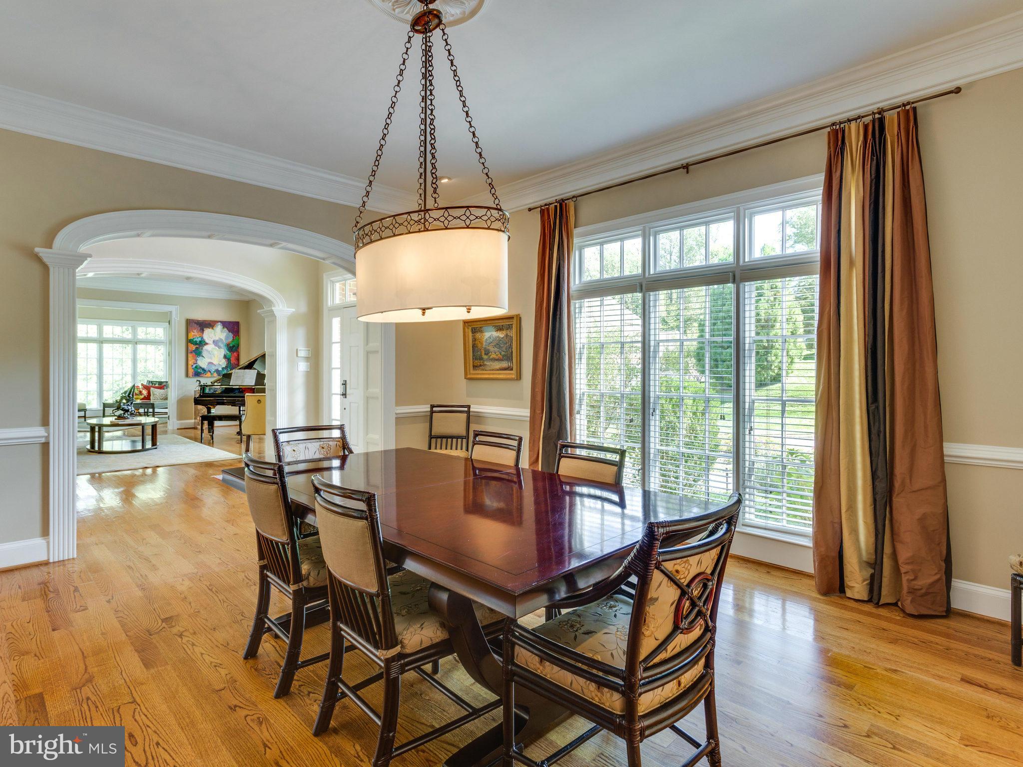 902 Georgetown Ridge Court McLean, VA 22102 - Photo 5 of 30 Dining Room