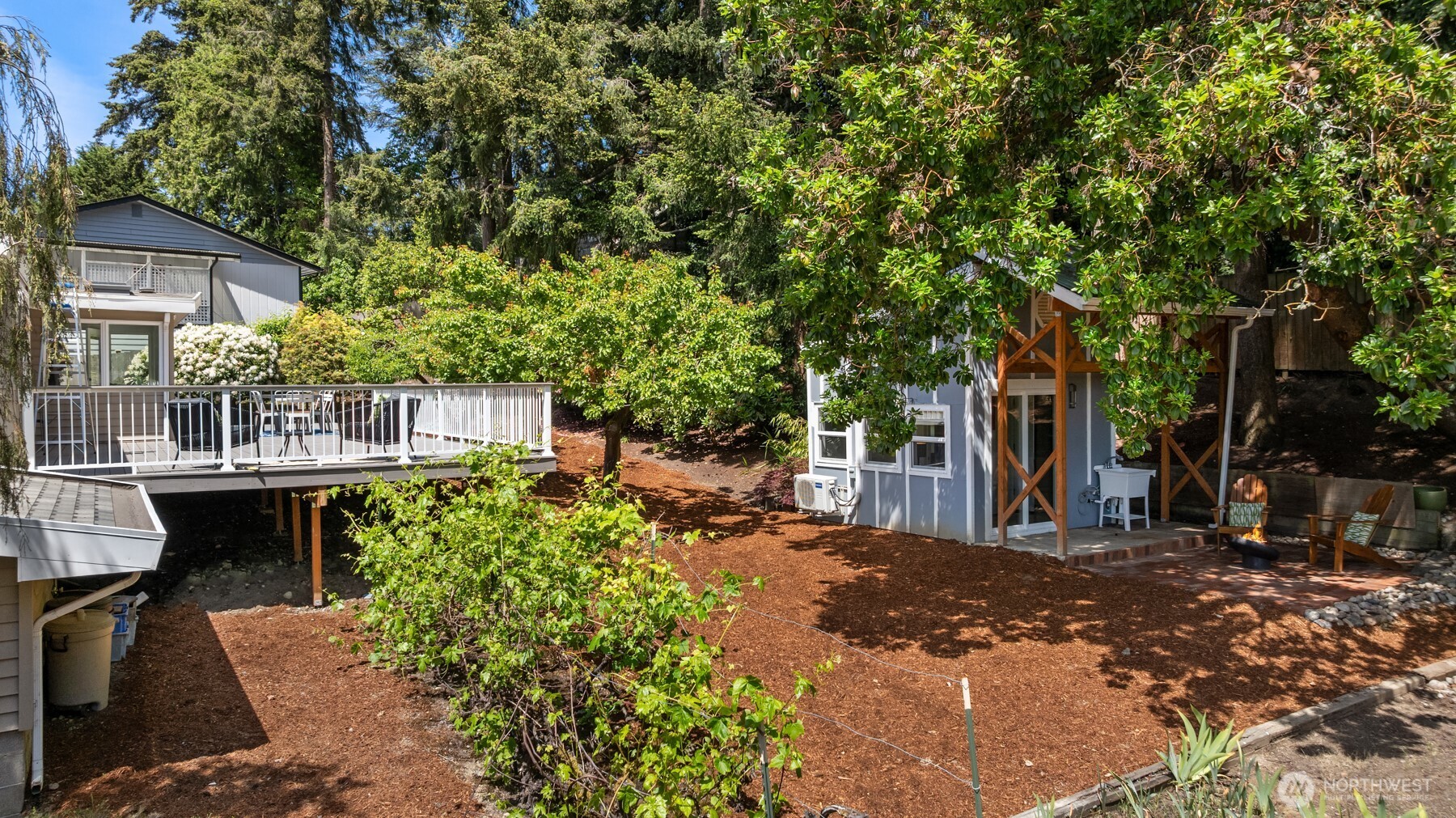 18025 70th Place West Edmonds, WA 98026 - Photo 26 of 40