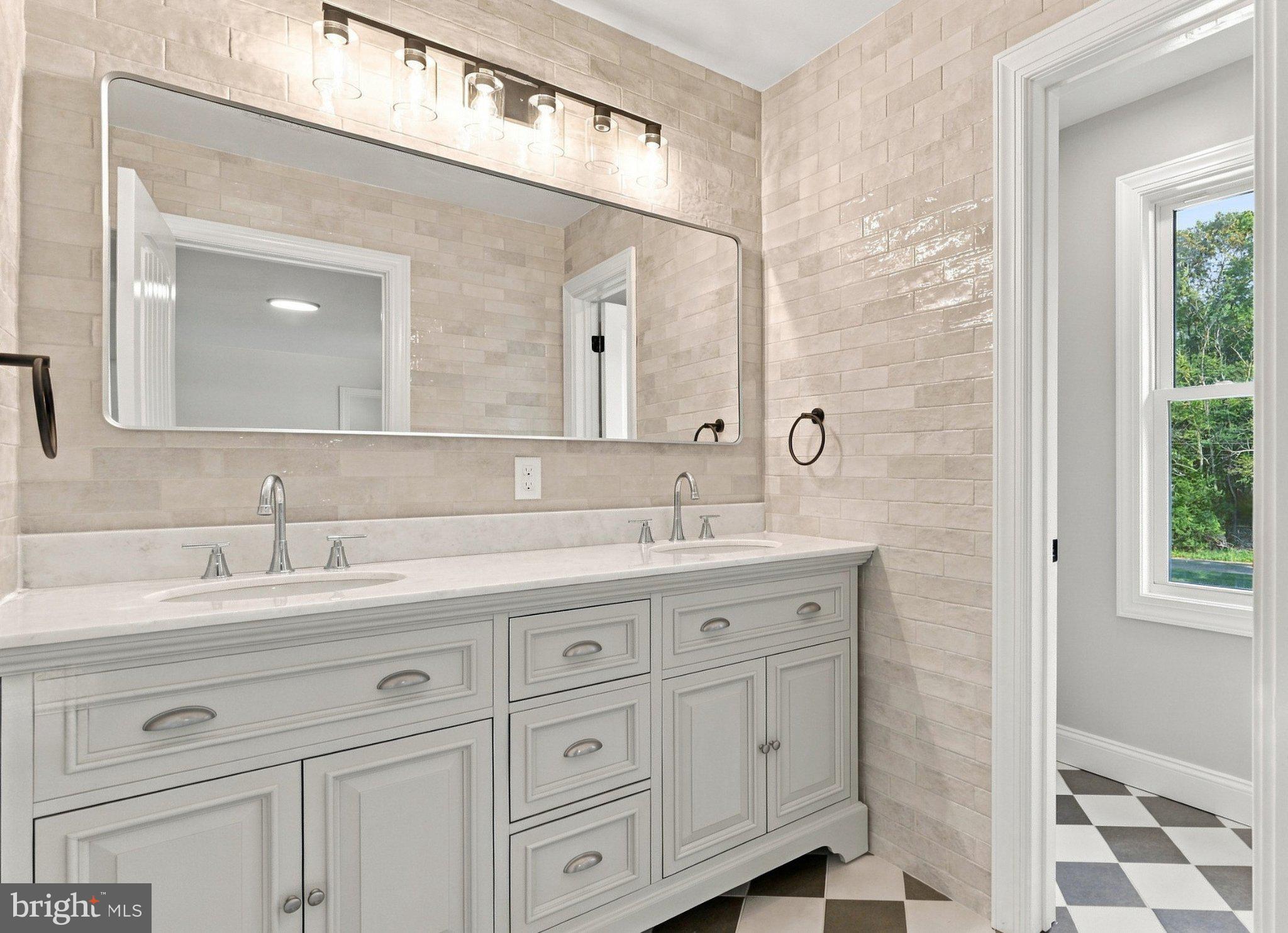 3 East Caines Drive Cream Ridge, NJ 08514 - Photo 33 of 62 Gallery Image 33