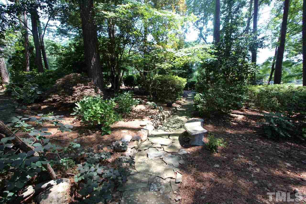 7004 North Ridge Drive Raleigh, NC 27615 - Photo 9 of 27