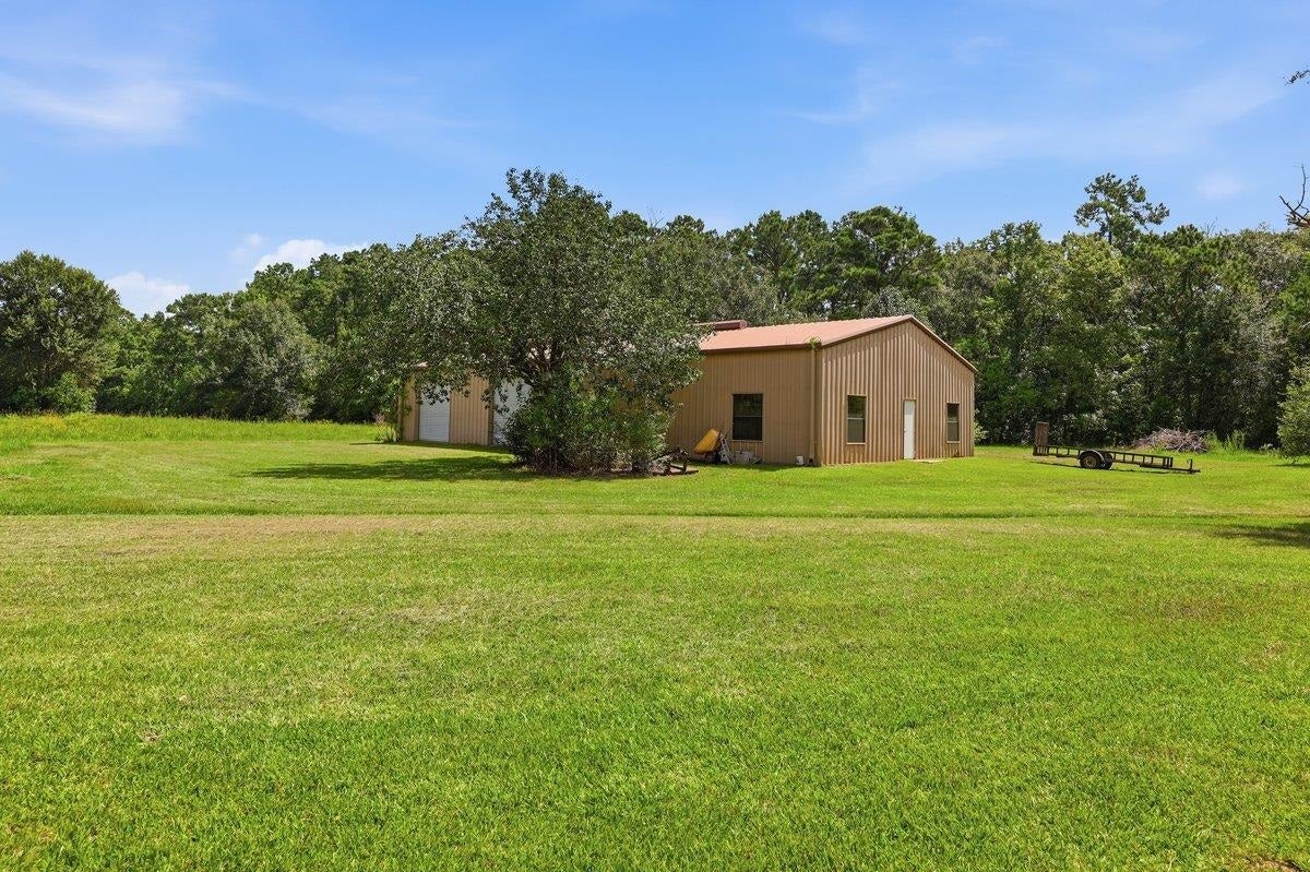 5354 Michell Road Orange, TX 77630 - Photo 40 of 44