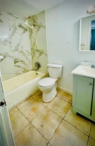 a close up of a shower