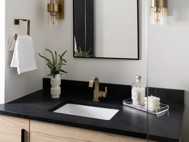 $2,499,000 | 302 South Peak Road, Lincoln, NH 03251