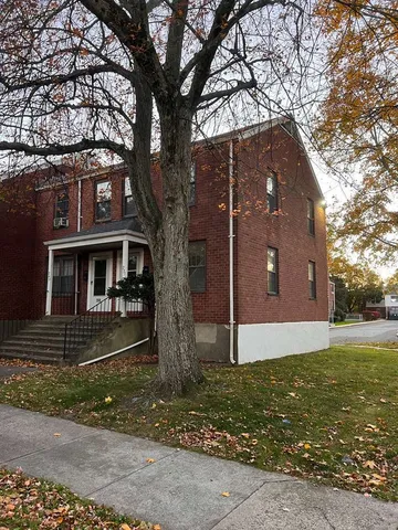 $2,075 | 271 Pennsylvania Avenue, Unit 271, Bridgeport, CT 06610