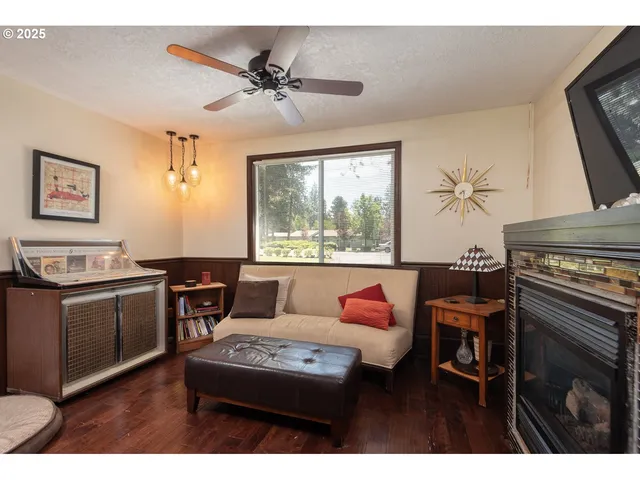 $625,000 | 60811 Windsor Drive, Bend, OR 97702