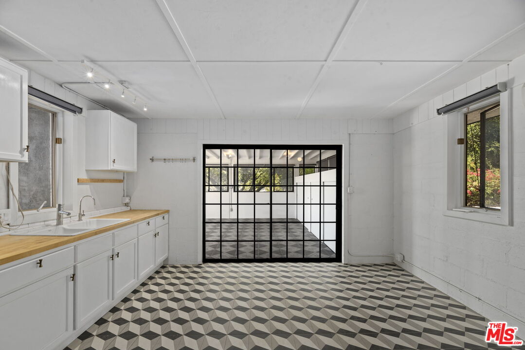 3065 South Foose Road Malibu, CA 90265 - Photo 31 of 39