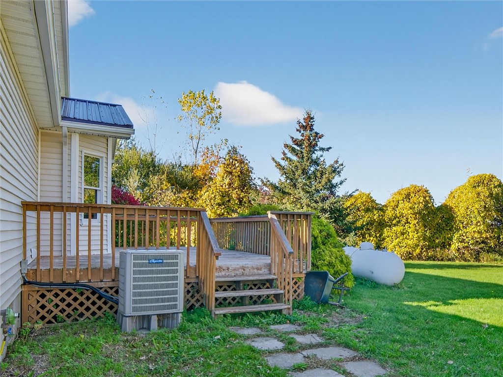 1196 Archbald Road Carlton, NY 14571 - Photo 8 of 49