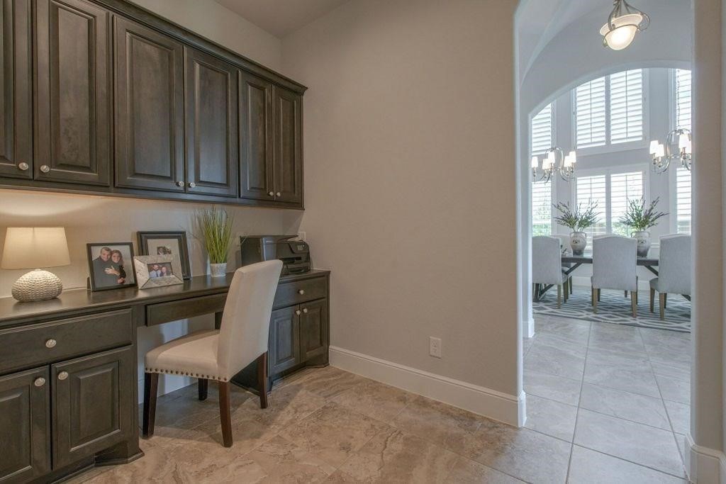 26519 Ashley Ridge Lane Katy, TX 77494 - Photo 9 of 28 a workspace with wooden floor and furniture