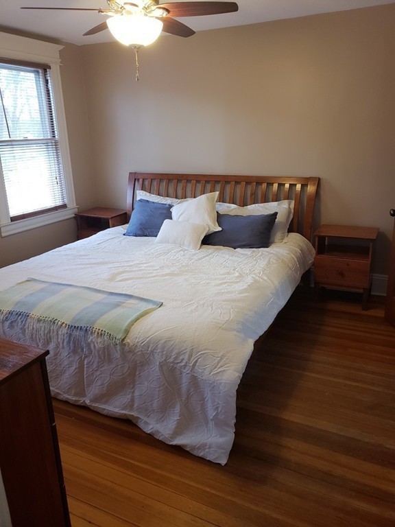 417 Plumtree Road Springfield, MA 01118 - Photo 8 of 17
