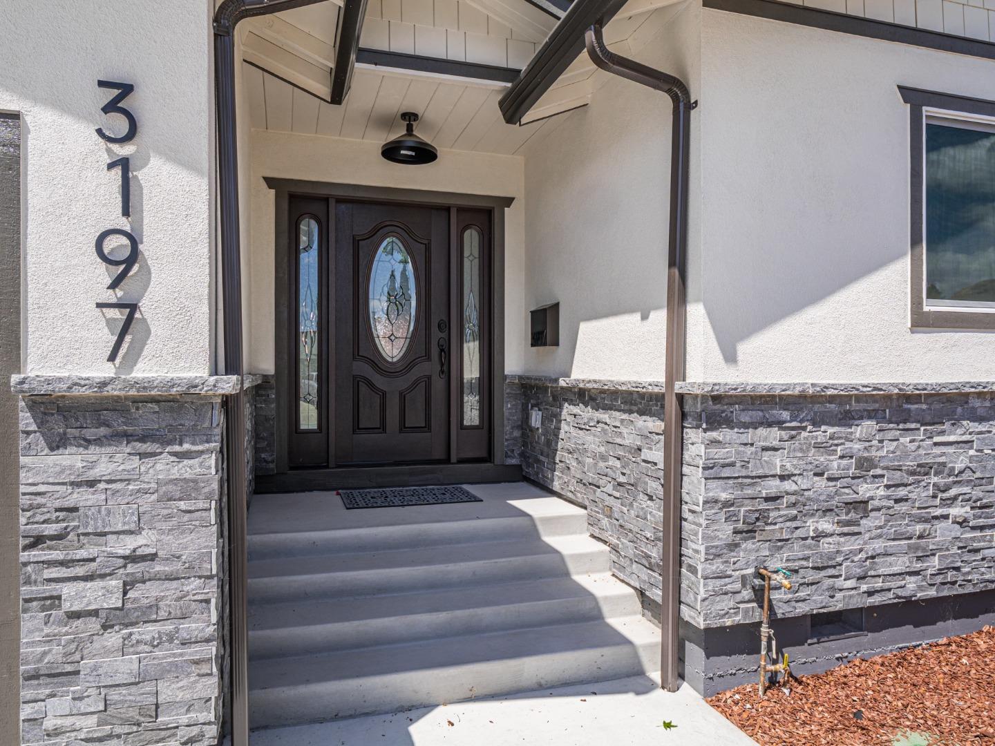 3197 Knights Bridge Road San Jose, CA 95132 - Photo 4 of 38
