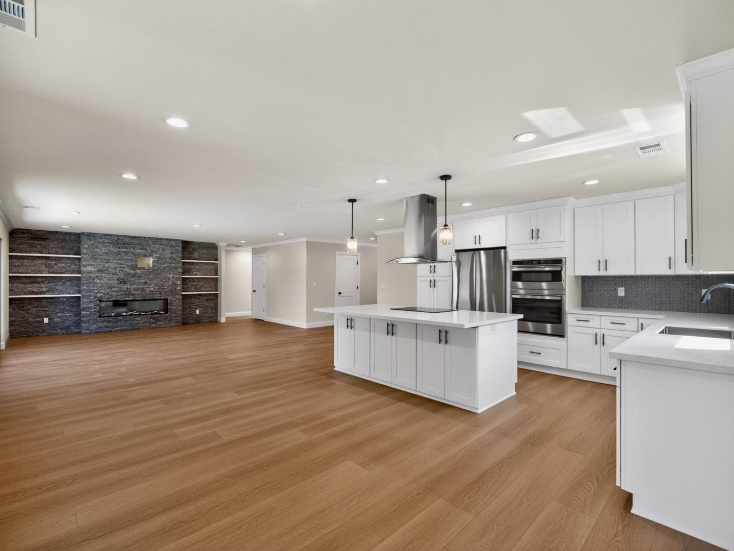 3197 Knights Bridge Road San Jose, CA 95132 - Photo 10 of 38