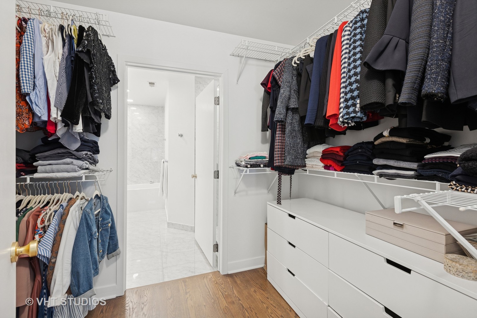 843 West Monroe Street, Unit 3B Chicago, IL 60607 - Photo 18 of 24 Gallery Image 18