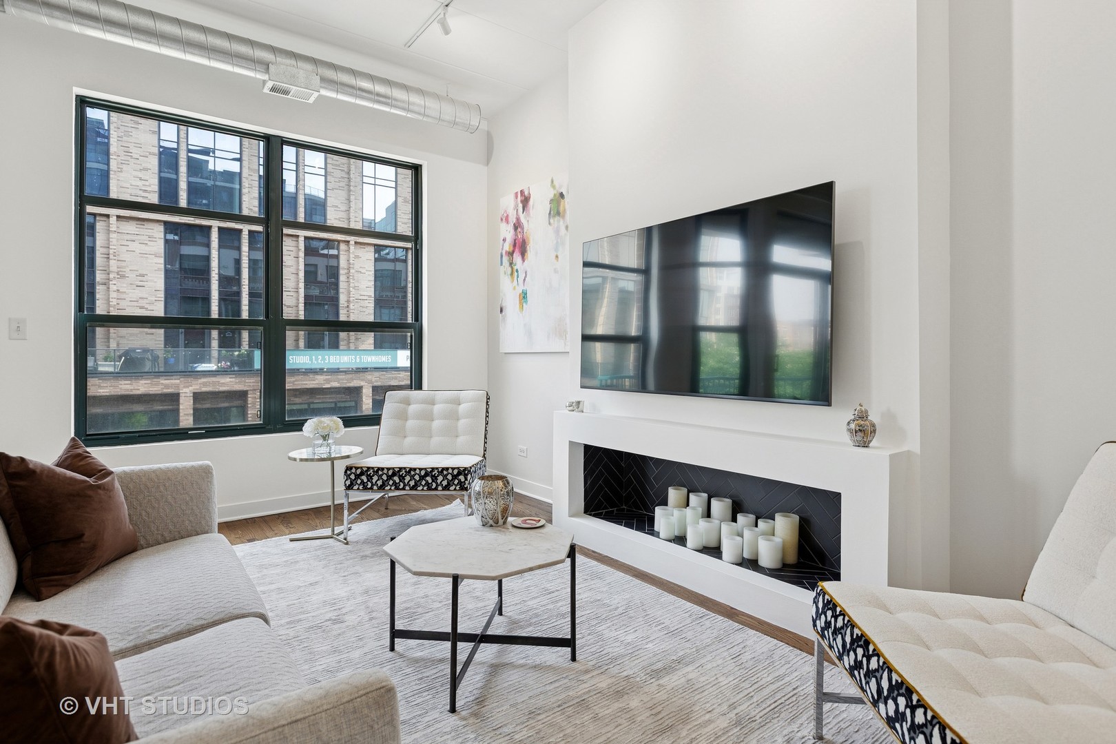 843 West Monroe Street, Unit 3B Chicago, IL 60607 - Photo 3 of 24 Gallery Image 3