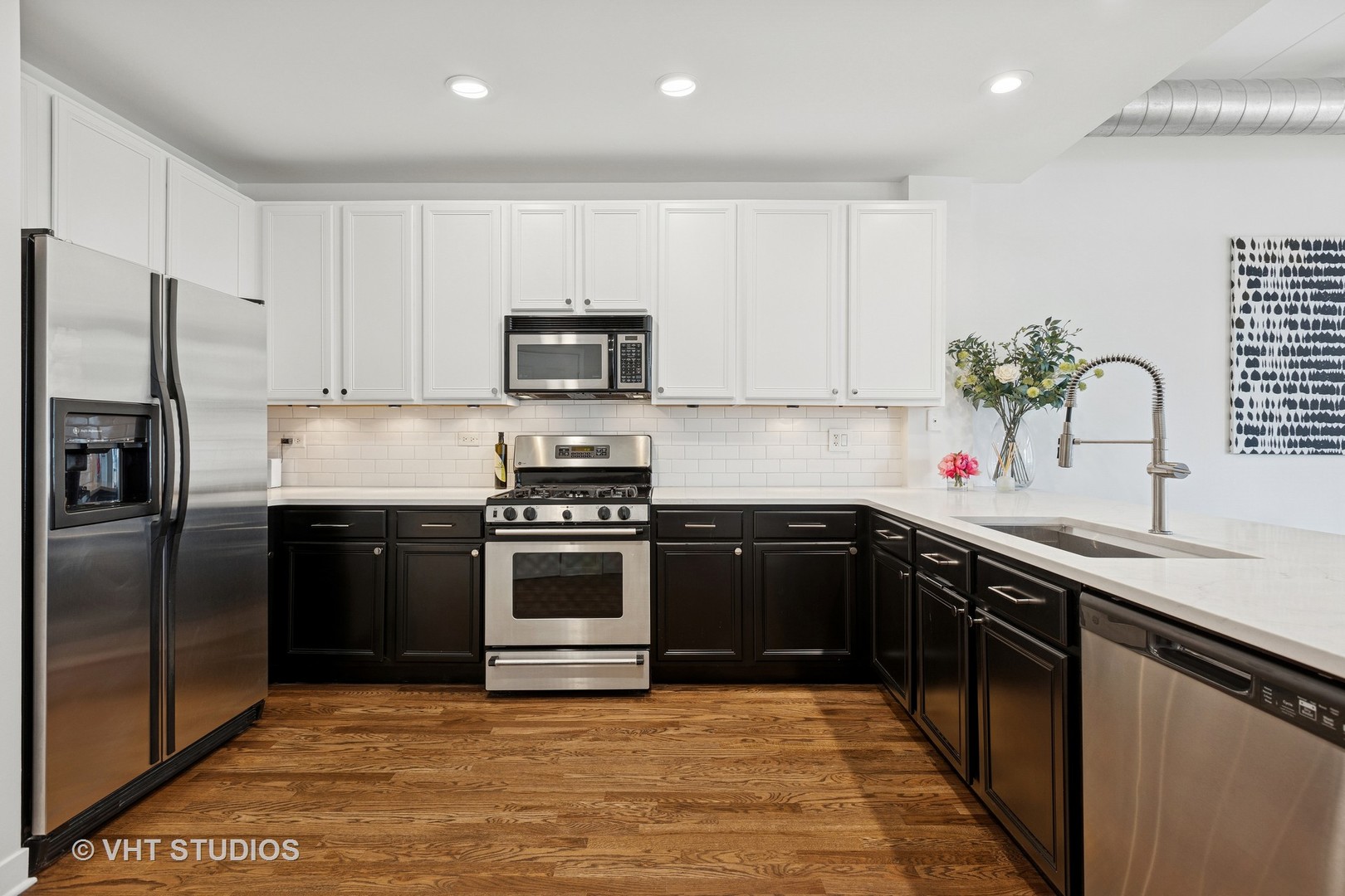 843 West Monroe Street, Unit 3B Chicago, IL 60607 - Photo 8 of 24 Gallery Image 8