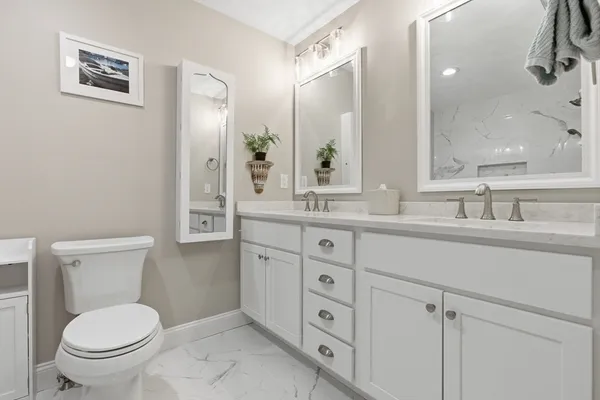 $859,900 | 410 Salem Street, Unit 402, Wakefield, MA 01880