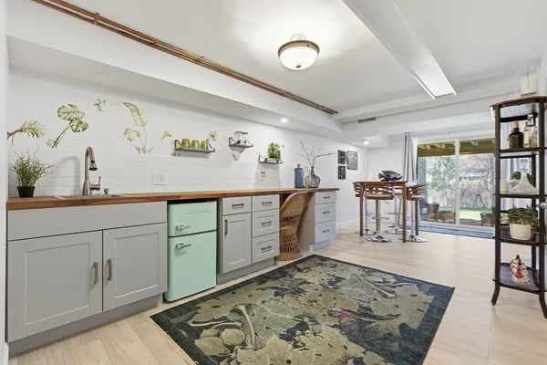 $859,900 | 410 Salem Street, Unit 402, Wakefield, MA 01880