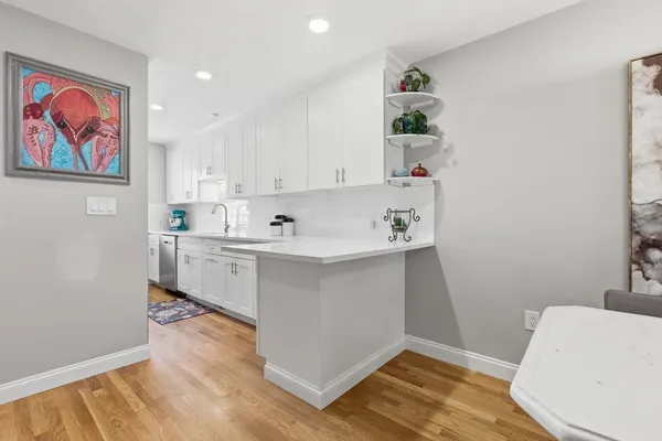 $859,900 | 410 Salem Street, Unit 402, Wakefield, MA 01880