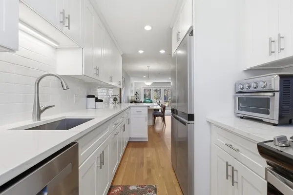 $859,900 | 410 Salem Street, Unit 402, Wakefield, MA 01880