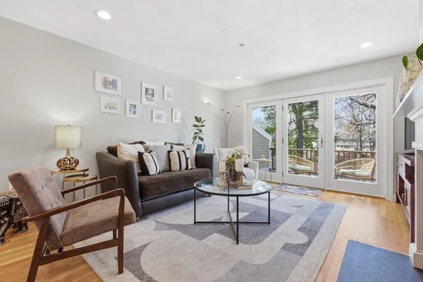 $859,900 | 410 Salem Street, Unit 402, Wakefield, MA 01880