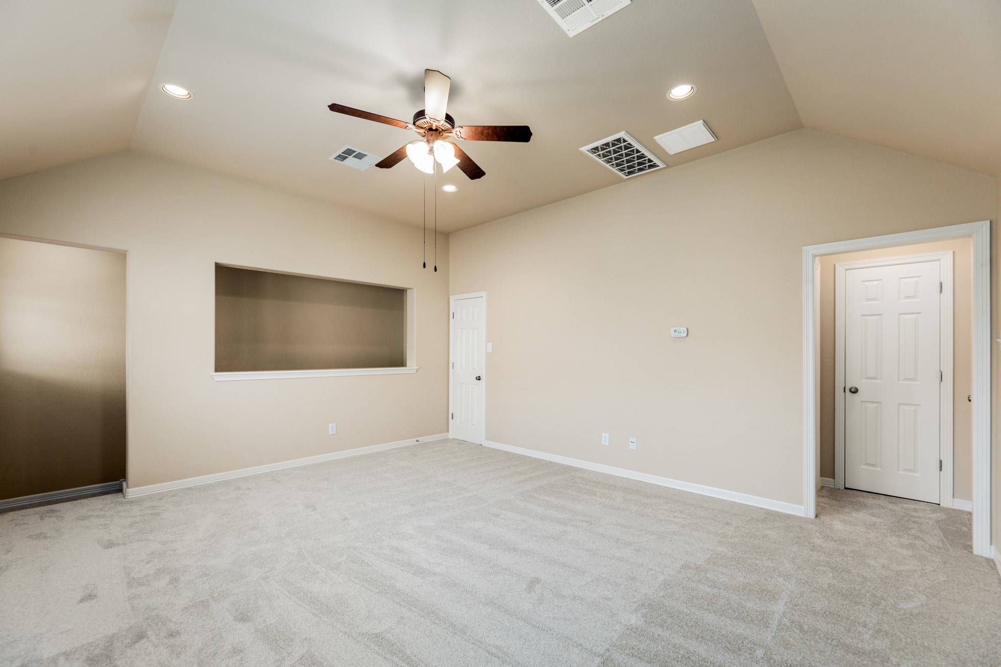 20804 Windmill Ridge Street Pflugerville, TX 78660 - Photo 30 of 40 Upstairs this awesome oversized bonus living area provides you with that desirable extra space to really stretch out.