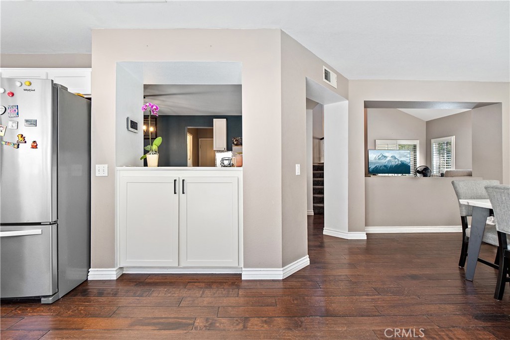 28222 Cascade Road Castaic, CA 91384 - Photo 15 of 42