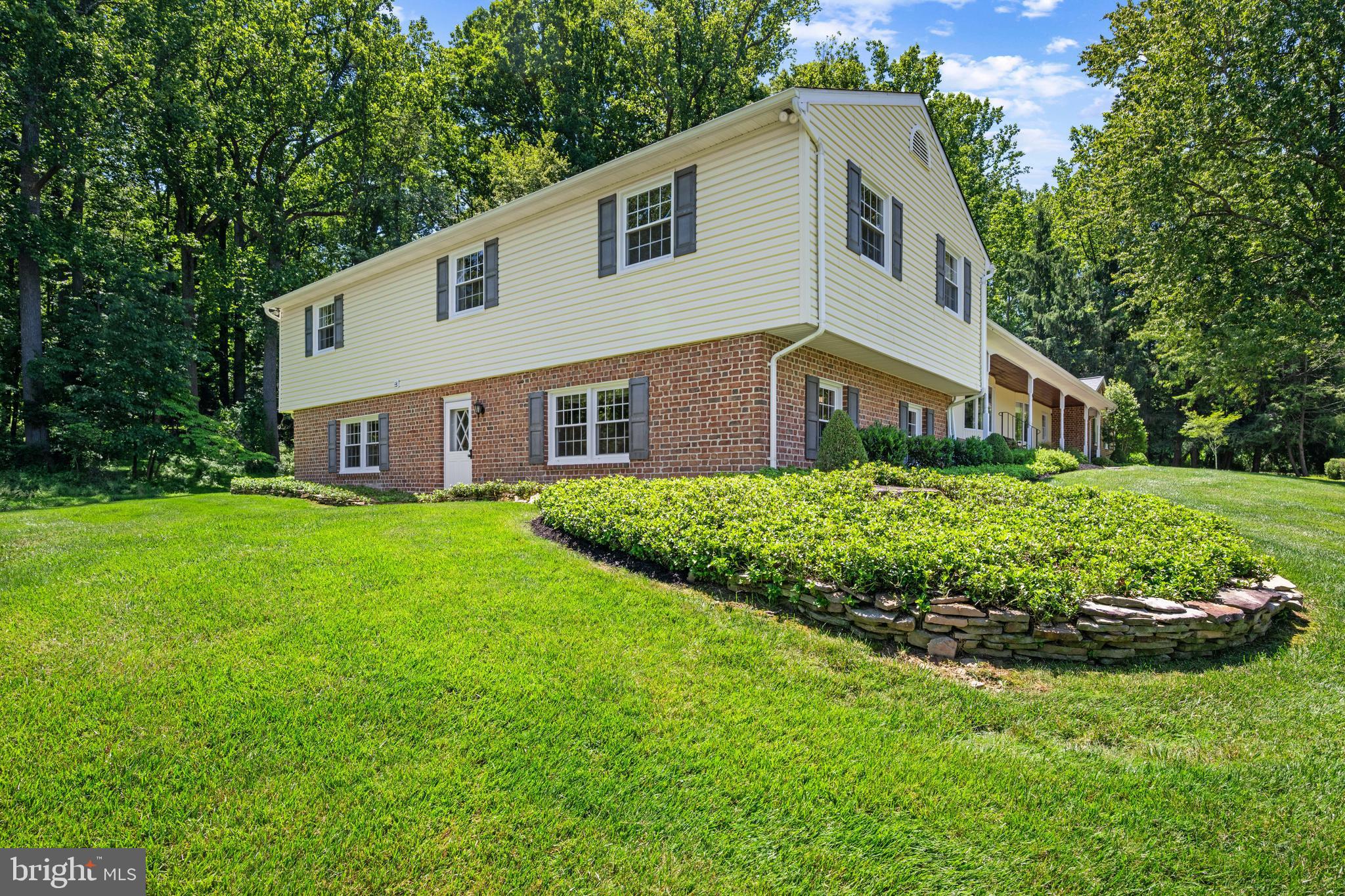 6 Stonehurst Road Phoenix, MD 21131 - Photo 3 of 39