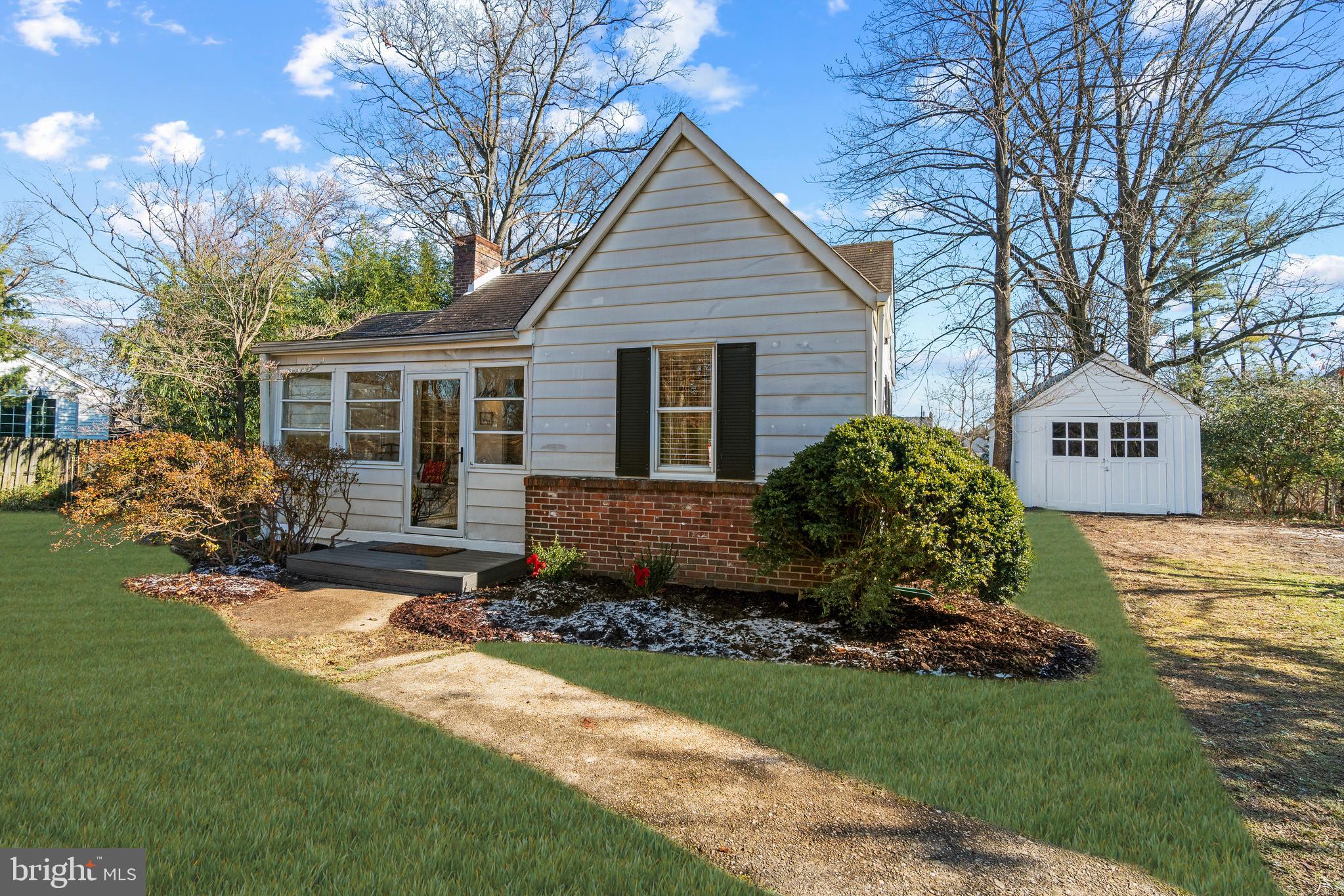 4925 Ridgewood Road Alexandria, VA 22312 - Photo 2 of 34 Gallery Image 2