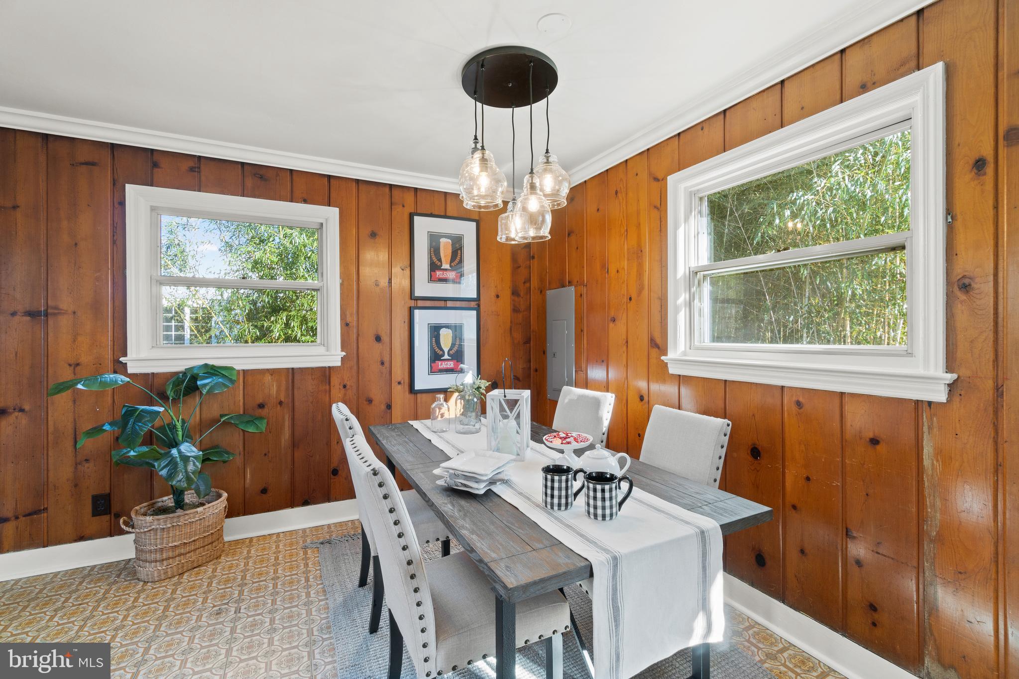 4925 Ridgewood Road Alexandria, VA 22312 - Photo 17 of 34 Gallery Image 17