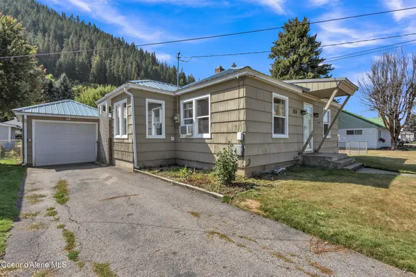 $259,000 | 313 East Larch Avenue, Osburn, ID 83849