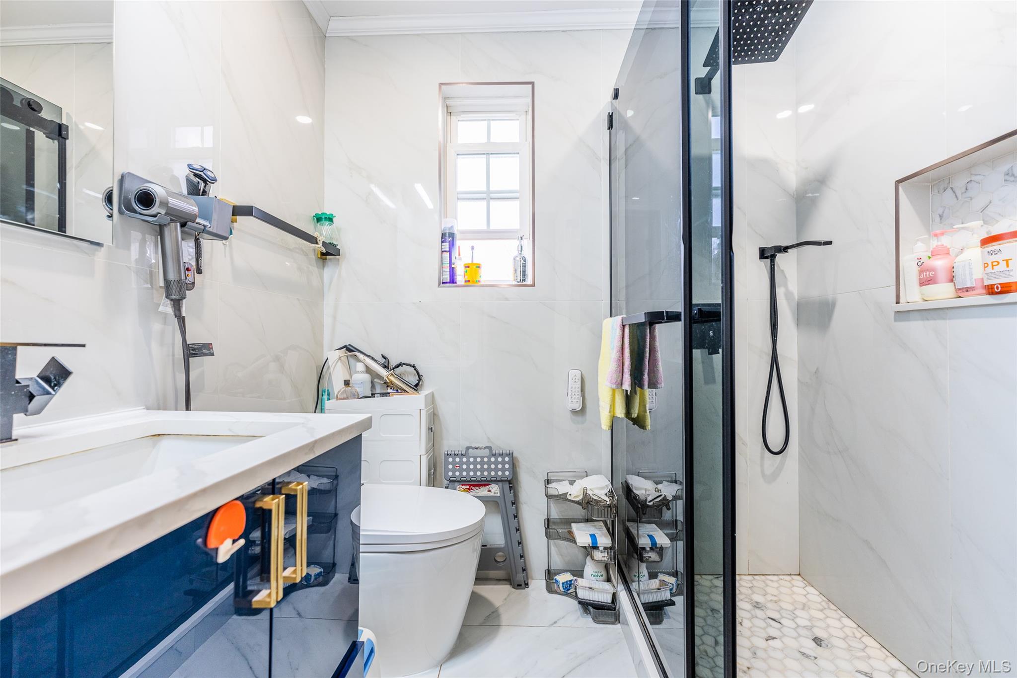 64-57 Springfield Boulevard, Unit B Queens, NY 11364 - Photo 3 of 11