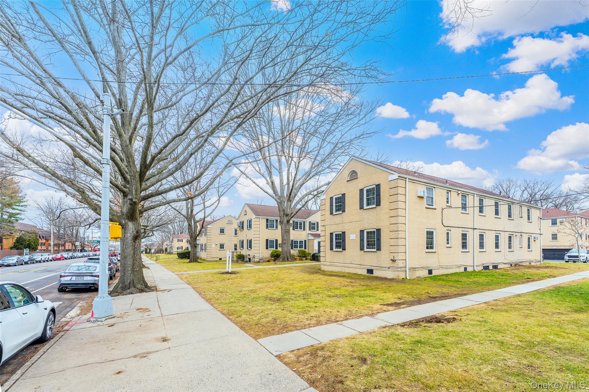 64-57 Springfield Boulevard, Unit B Queens, NY 11364 - Photo 6 of 11