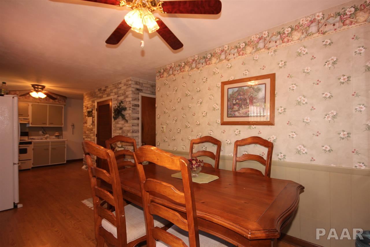 4222 South Paramount Road Bartonville, IL 61607 - Photo 14 of 31 Gallery Image 14