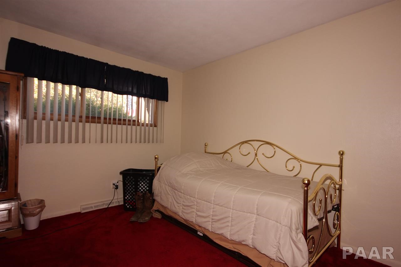 4222 South Paramount Road Bartonville, IL 61607 - Photo 24 of 31 Gallery Image 24