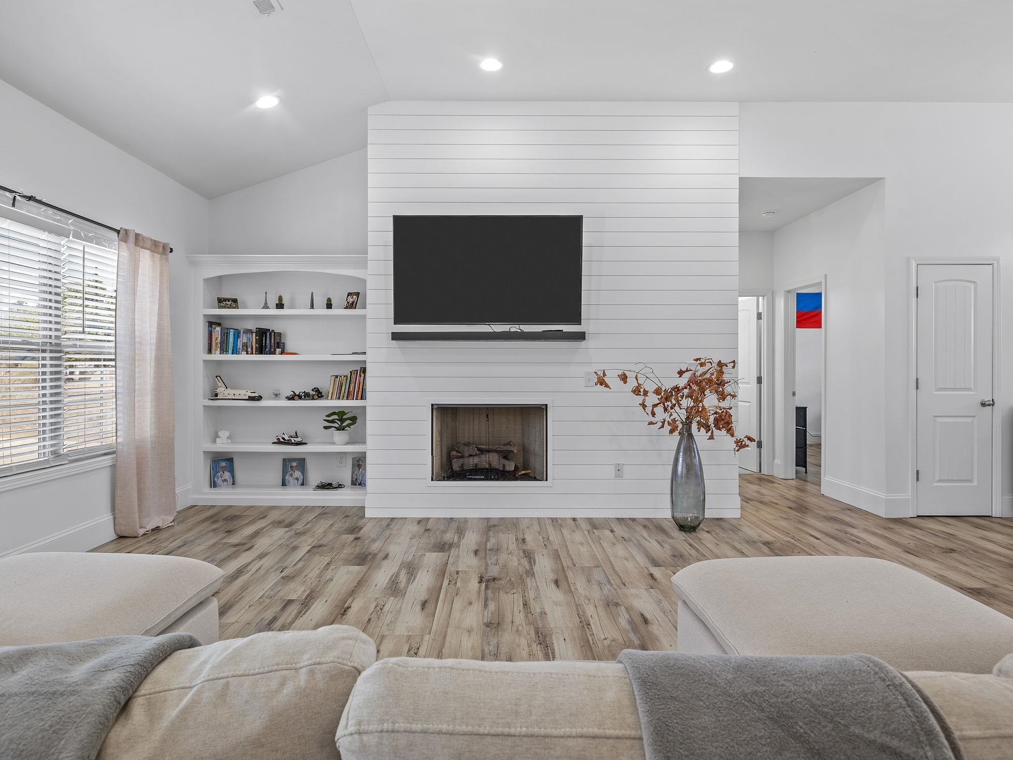 1529 Old Post Road Gaffney, SC 29341 - Photo 8 of 50