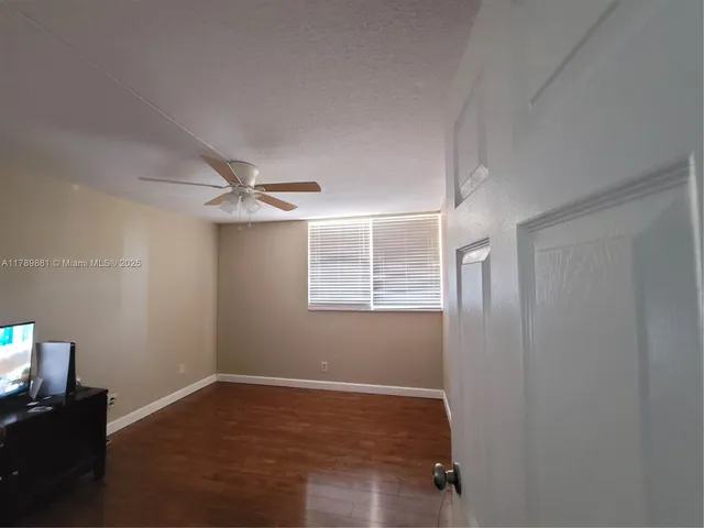 $125,000 | 7080 Environ Boulevard, Unit 424, Lauderhill, FL 33319