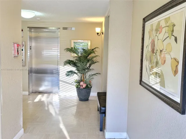 $125,000 | 7080 Environ Boulevard, Unit 424, Lauderhill, FL 33319