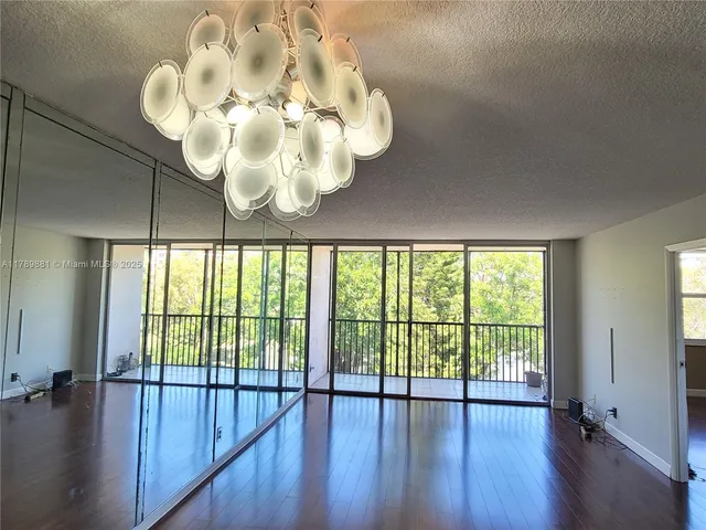 $125,000 | 7080 Environ Boulevard, Unit 424, Lauderhill, FL 33319