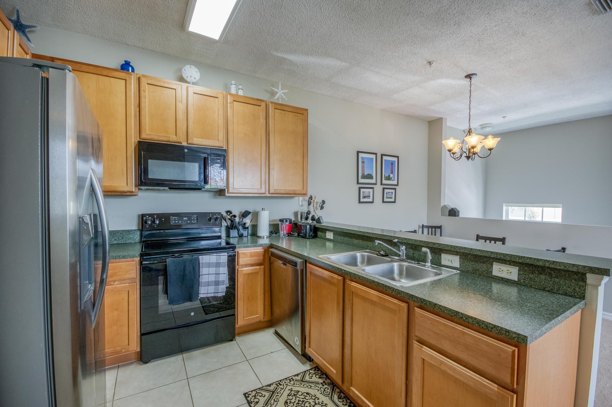 112 Lighthouse Circle, Unit J Tequesta, FL 33469 - Photo 11 of 22 IMG-12