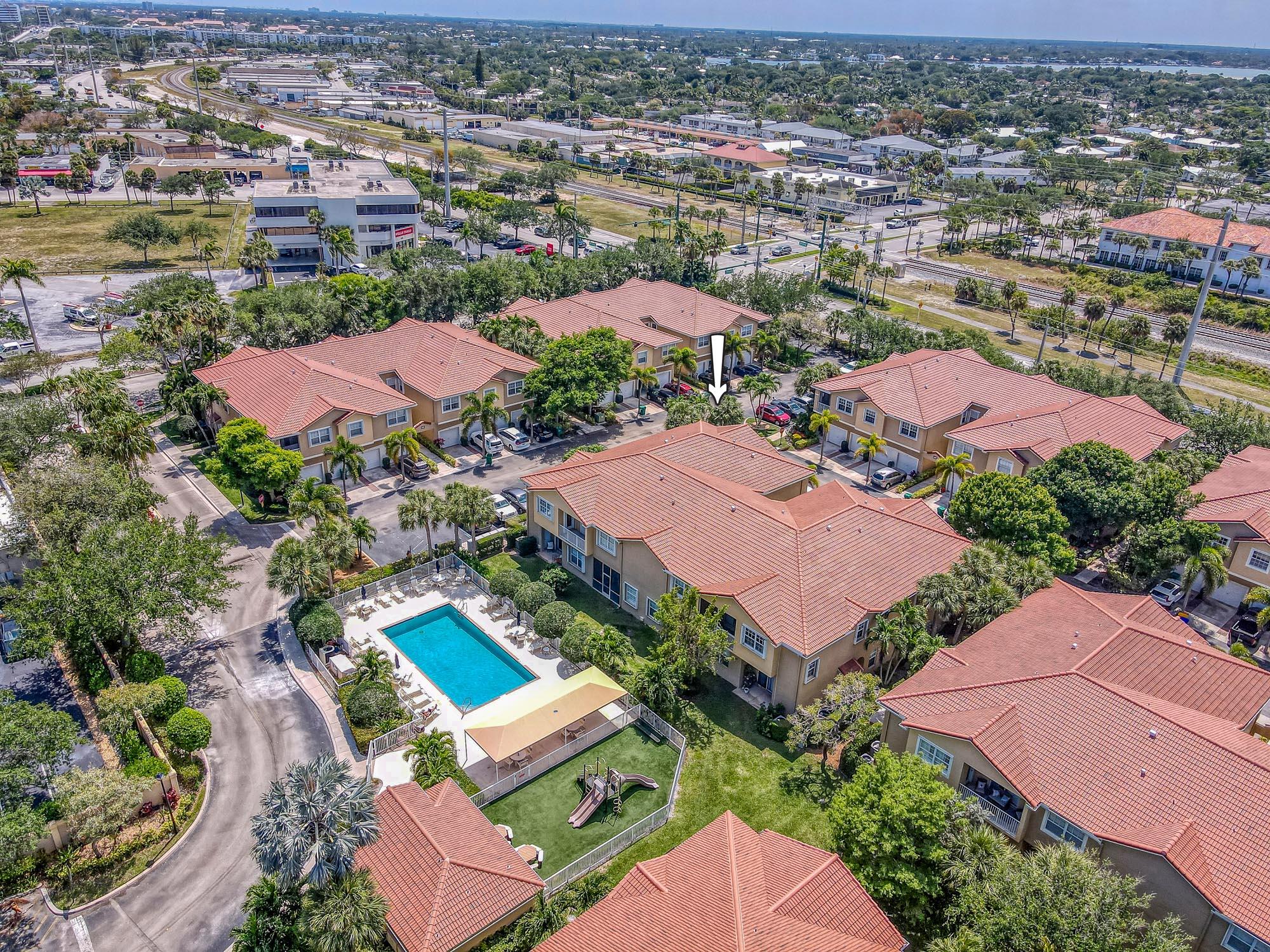 112 Lighthouse Circle, Unit J Tequesta, FL 33469 - Photo 21 of 22 IMG-22