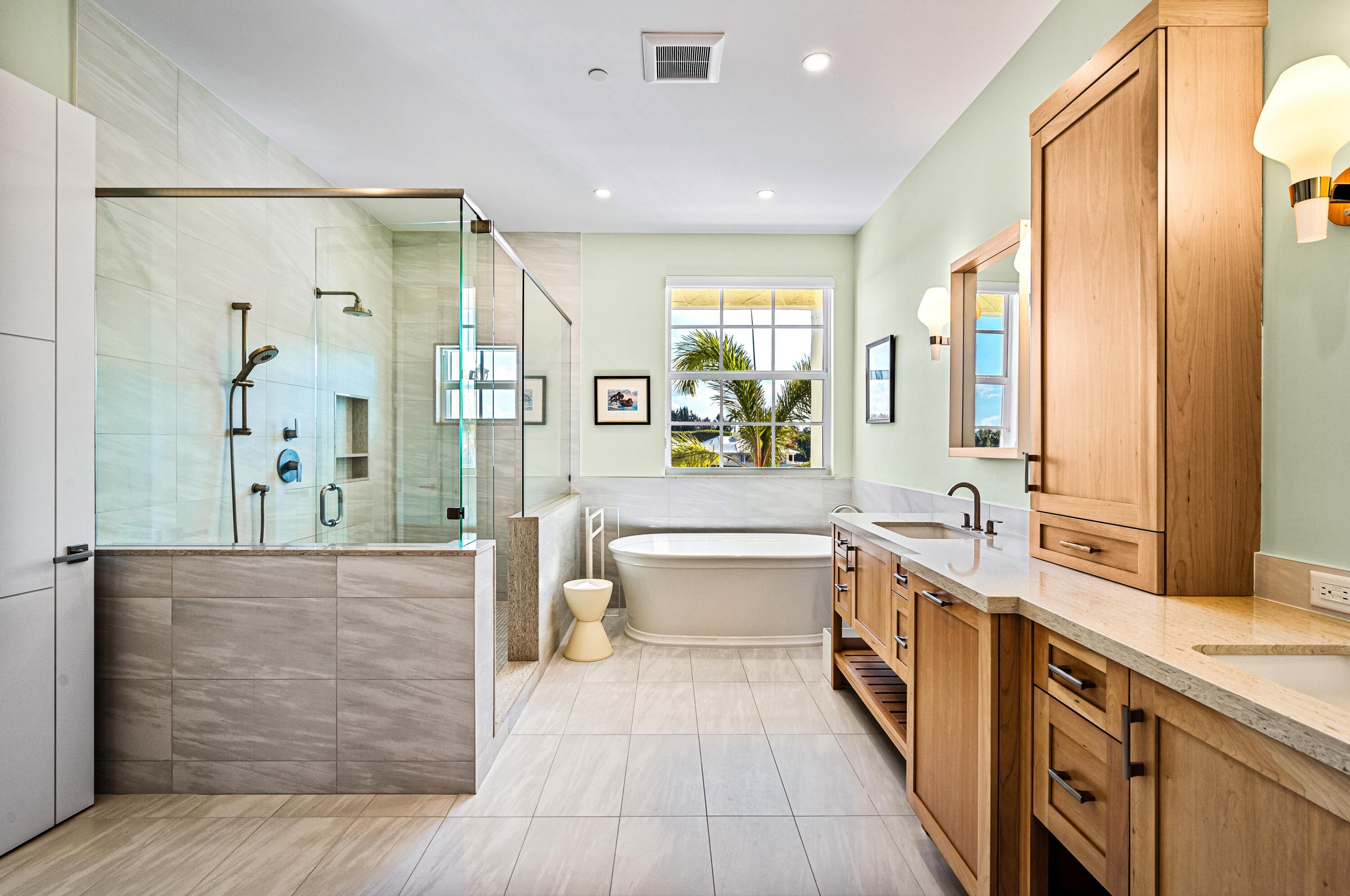 1583 Estuary Trail Delray Beach, FL 33483 - Photo 19 of 40 mls_PRIMARY_BATHROOM