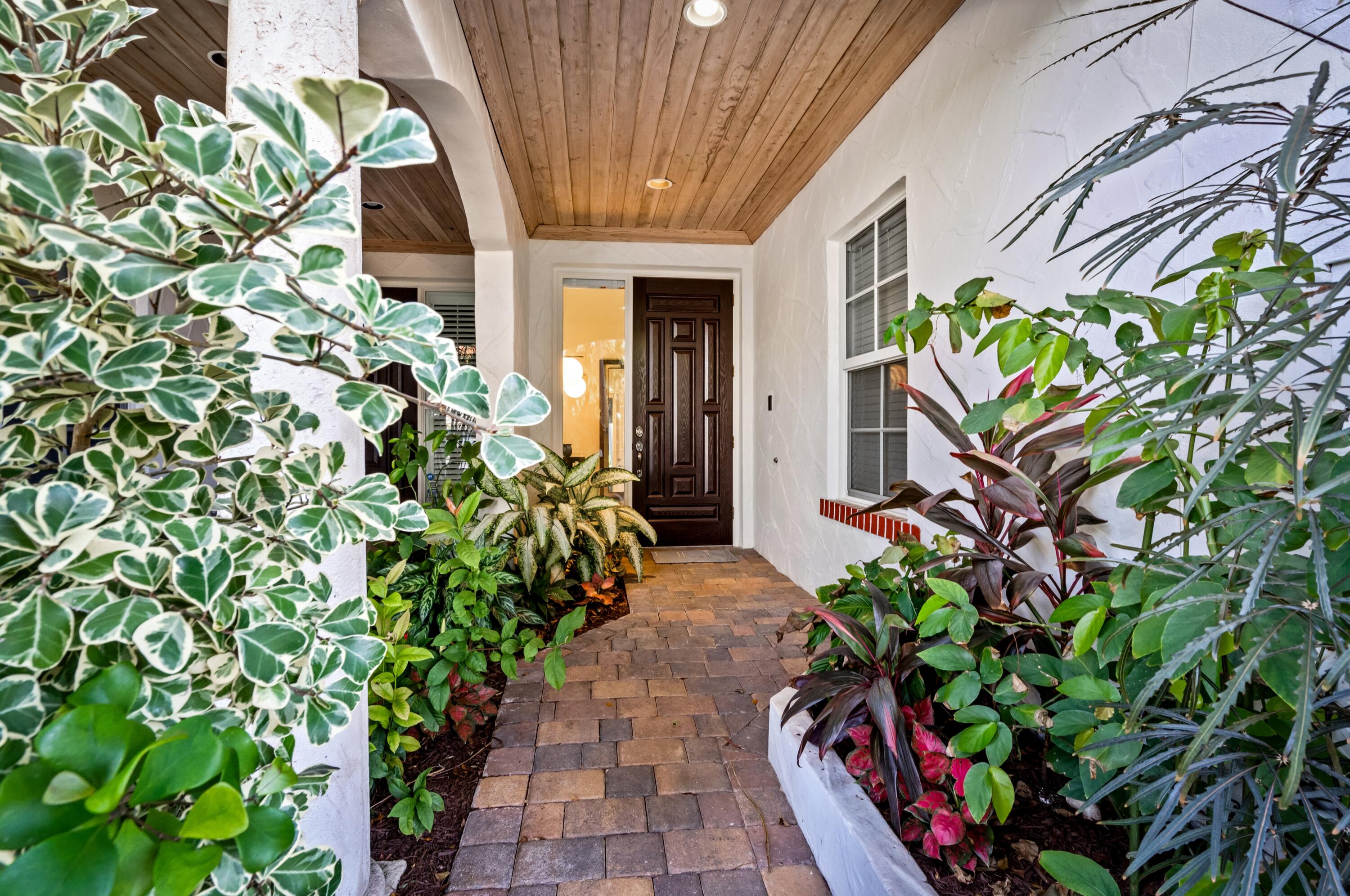 1583 Estuary Trail Delray Beach, FL 33483 - Photo 4 of 40 mls_ENTRANCE_DETAIL
